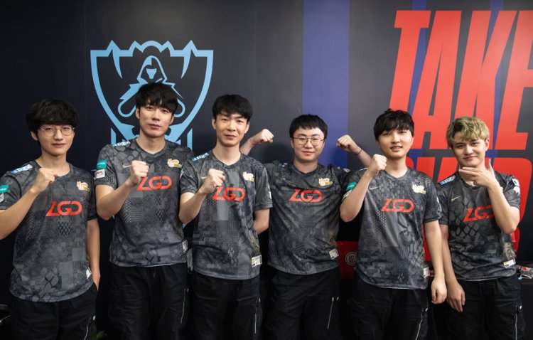 显示了他们 显示了他们