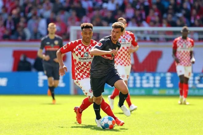 他以完美的 他以完美的